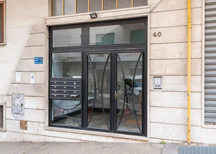 Ubaldi - 2 Stops From San Pietro Apartment Rom